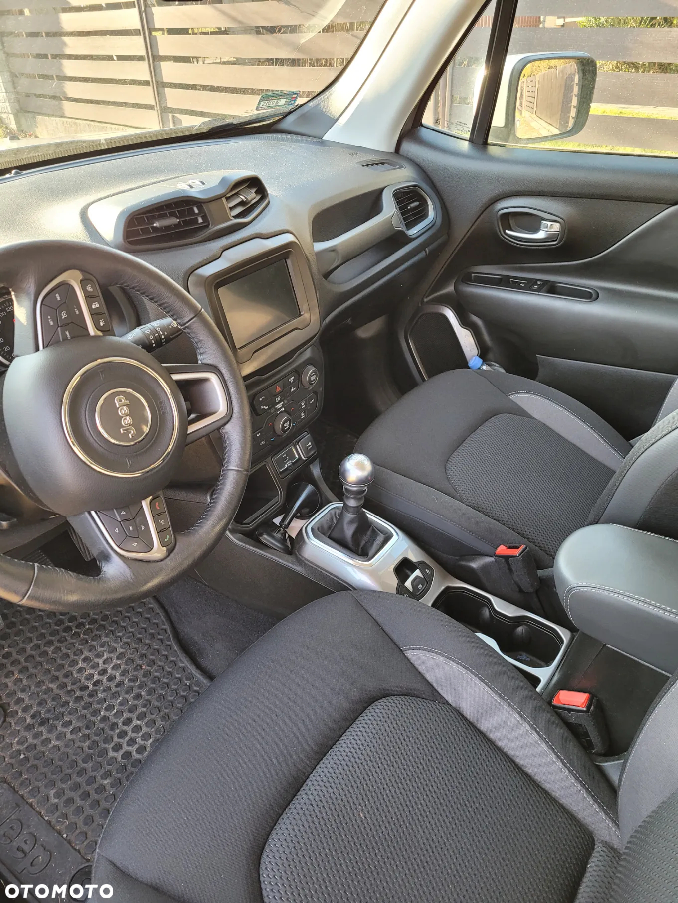 Jeep Renegade 1.0 GSE T3 Turbo Limited FWD S&S - 8