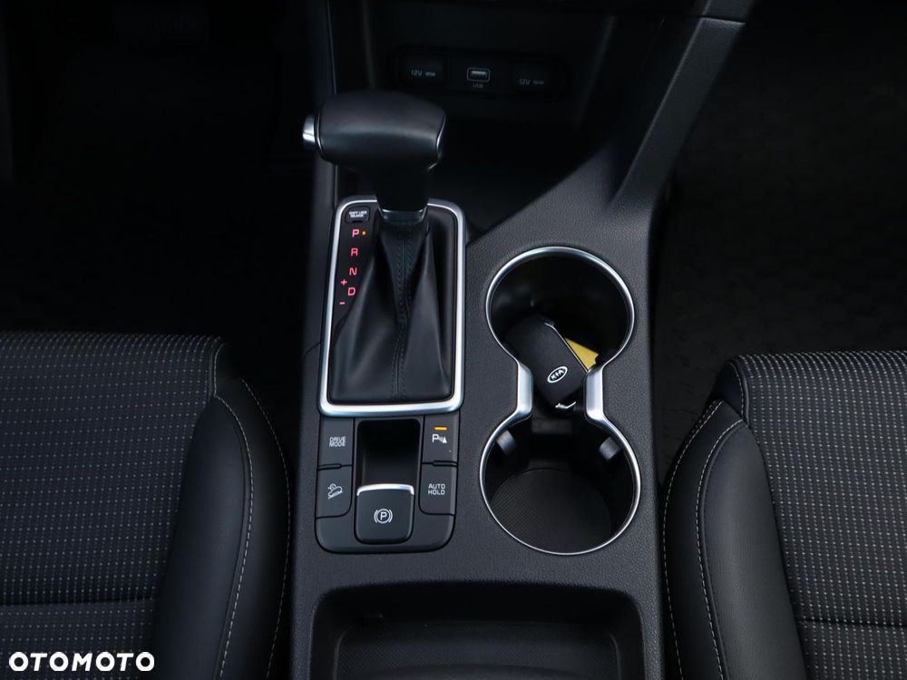 Kia Sportage - 13
