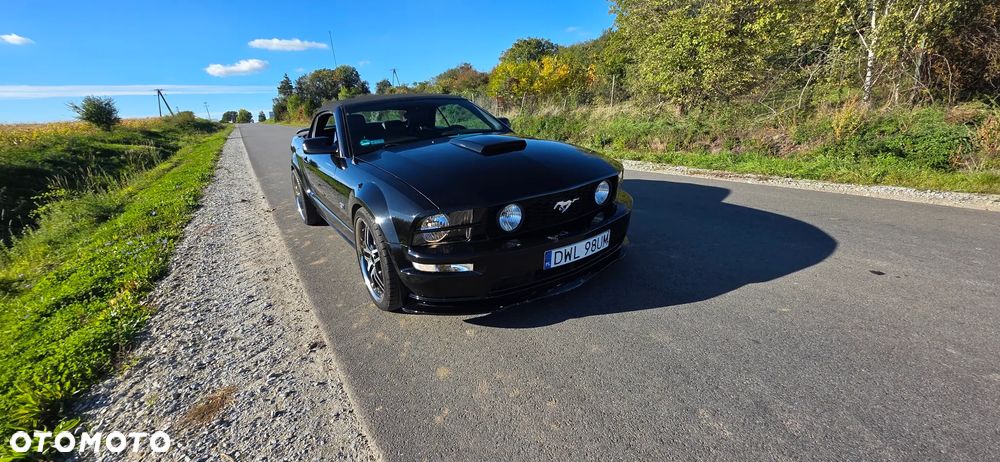 Ford Mustang - 36