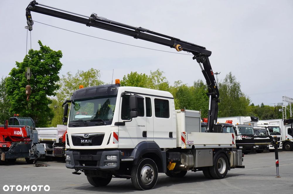 Używany MAN TGM 13.250 4x4 / HDS HIAB 088 E-3 HIDUO / pilot / 160 tys ...