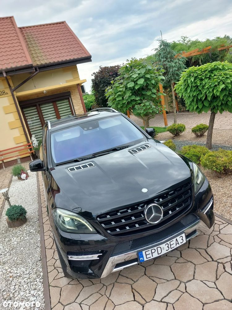 Mercedes-Benz ML - 7