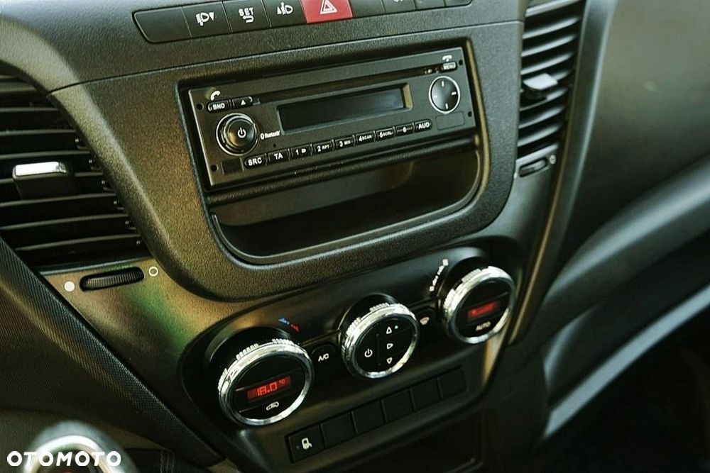 Iveco Daily - 16