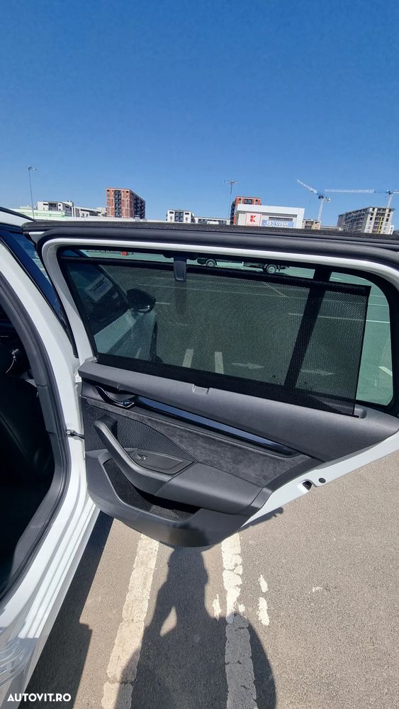 Skoda Octavia 2.0 TDI DSG RS Plus - 14