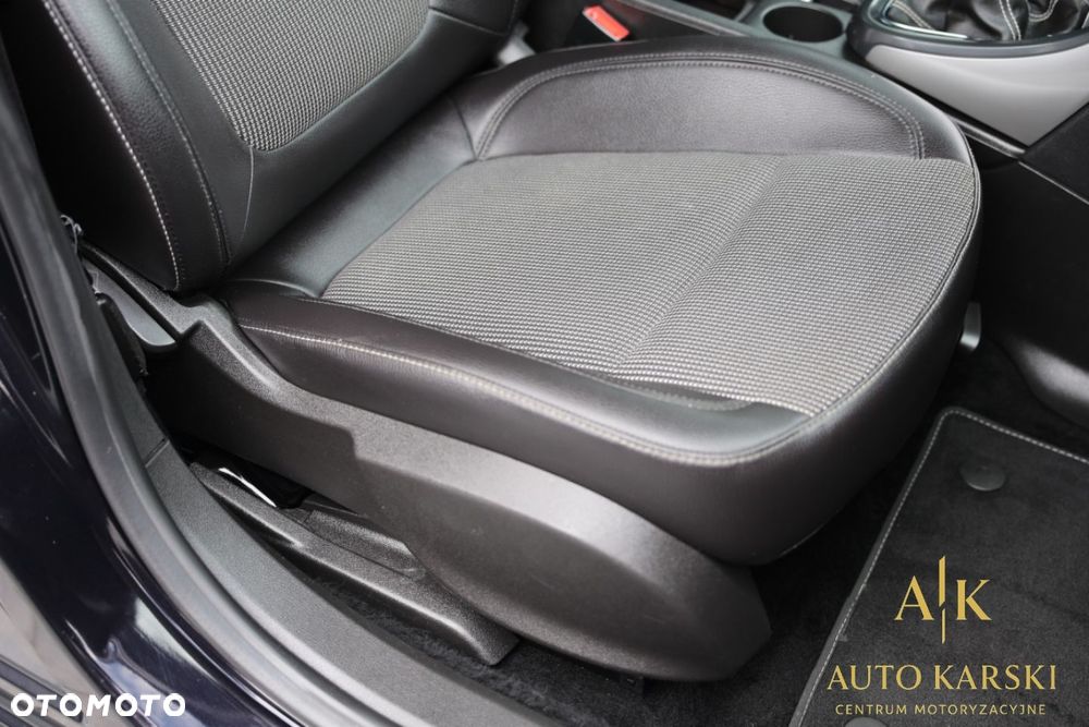 Opel Astra - 36