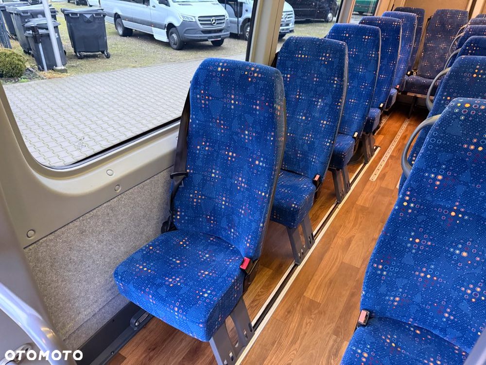 Mercedes-Benz Sprinter 516 Nr. Oferty: 20 - 16