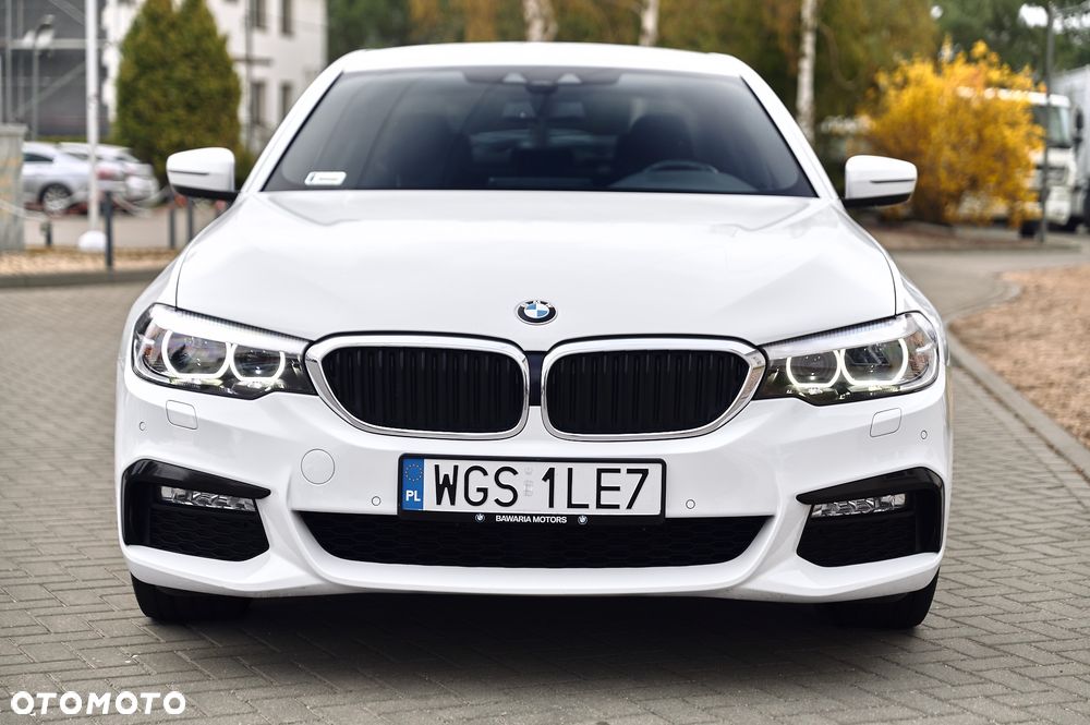BMW Seria 5 520d xDrive - 5