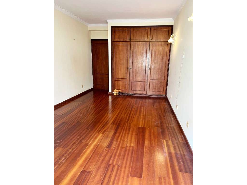 Apartamento T3 no Centro de Barcelos - Grande imagem: 4/19