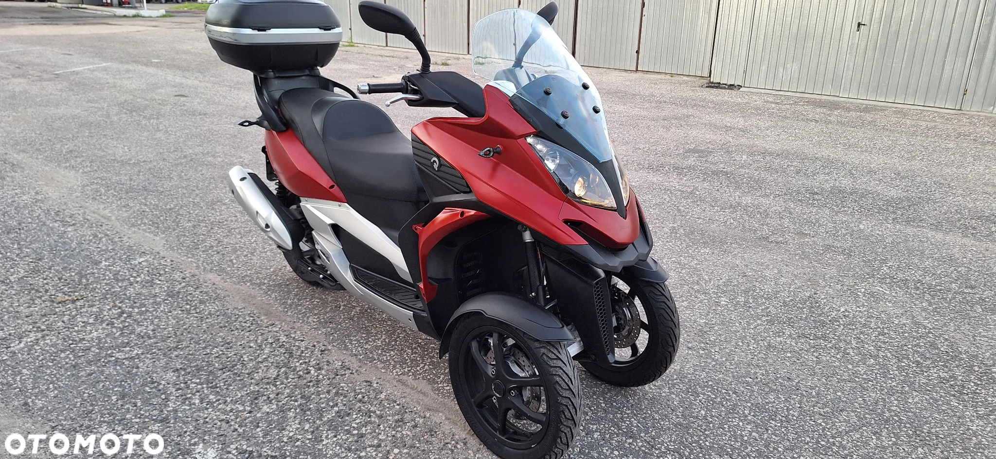 Piaggio MP-3 - 17