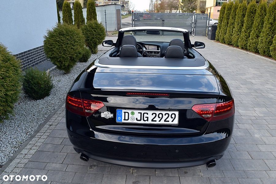 Audi A5 Cabrio - 11