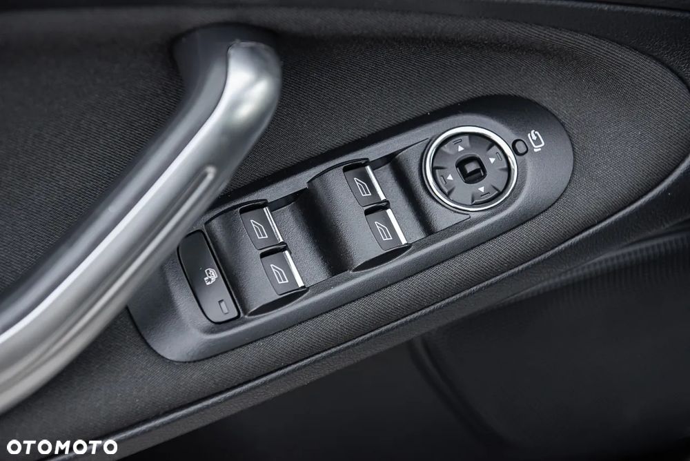 Ford S-Max 2.0 TDCi Silver X - 16