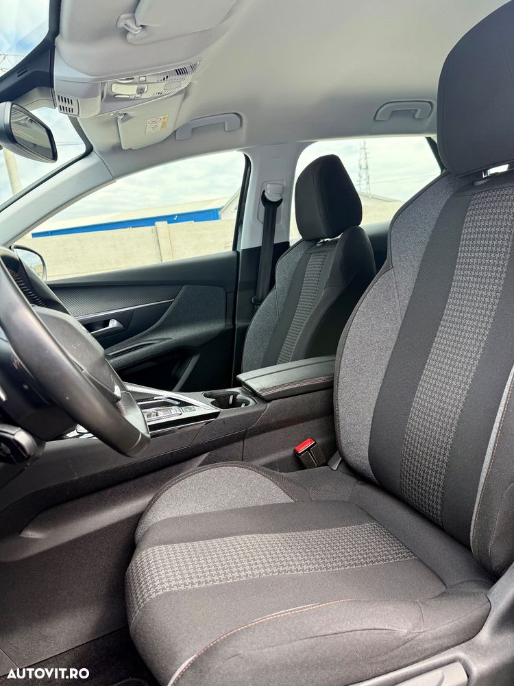 Peugeot 3008 PureTech 130 Stop & Start GPF EAT8 Active Pack - 18