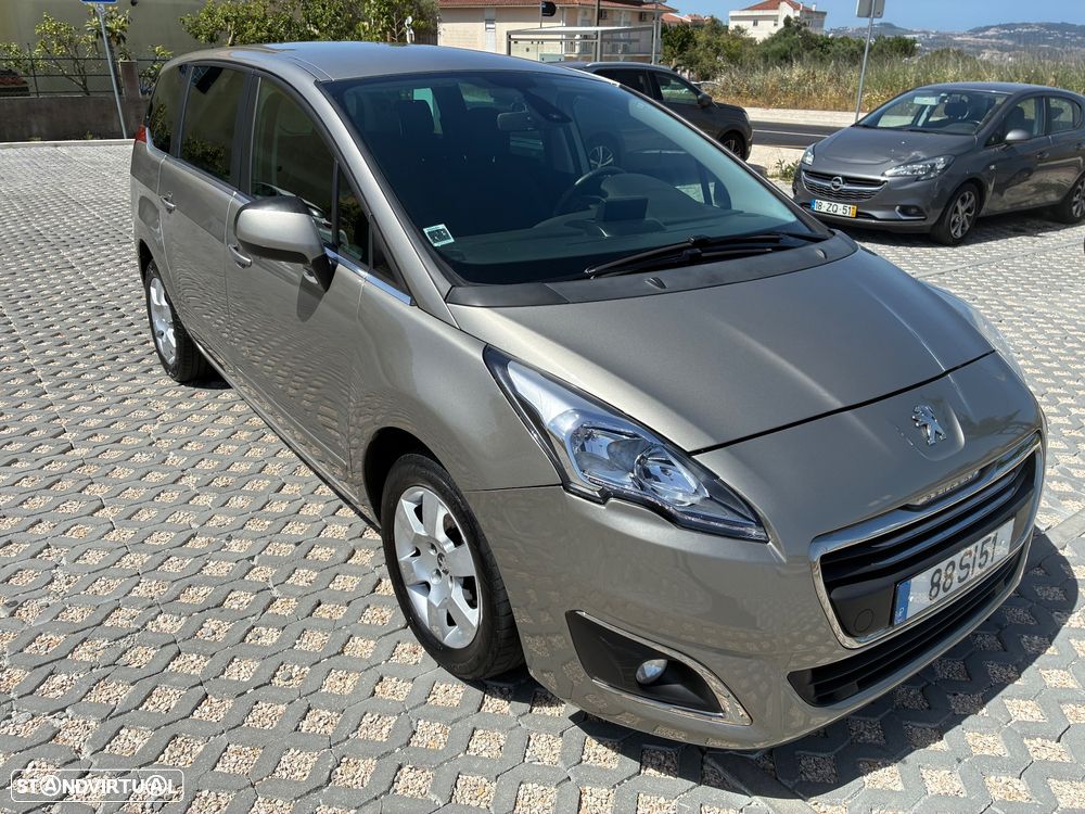 Peugeot 5008 1.6 E-HDi 7L Active 2-Tronic - 4