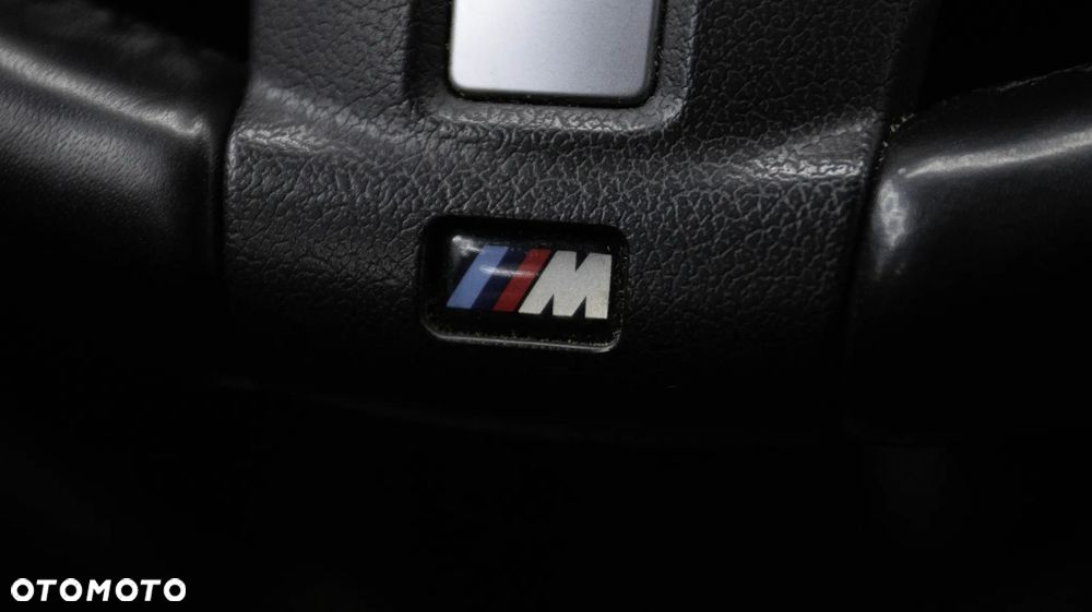 BMW X1 xDrive20i M Sport - 32