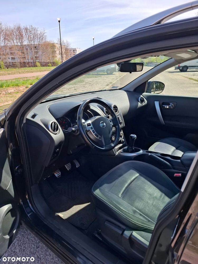 Nissan Qashqai - 17