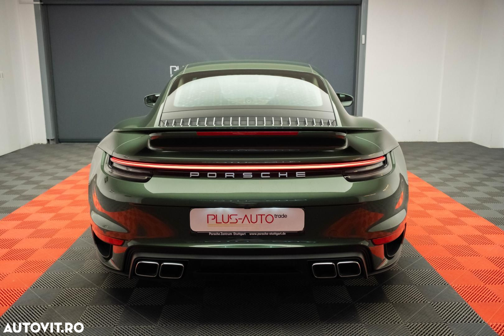 Porsche 911 - 8