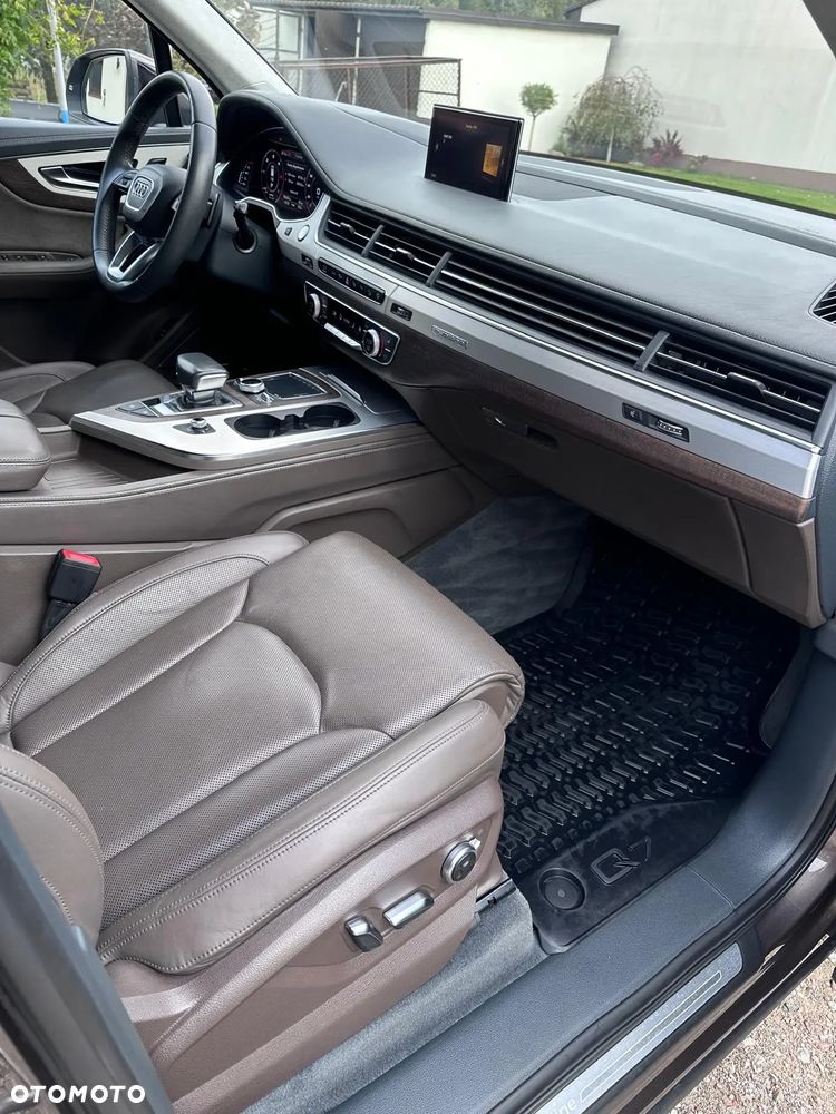Audi Q7 3.0 TDI Quattro Tiptronic - 8