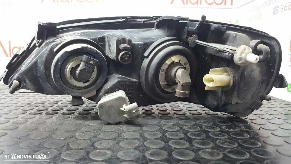 FAROL DIREITO OPEL ASTRA G BERLINA COMFORT - 2