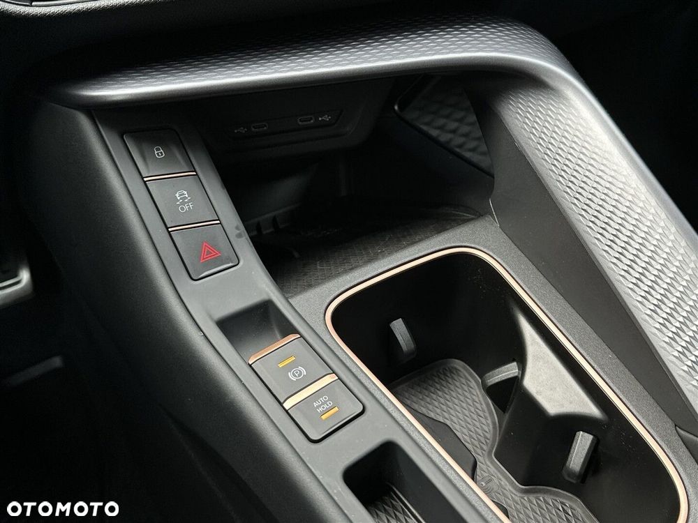 Cupra Terramar 1.5 eTSI mHEV DSG - 21