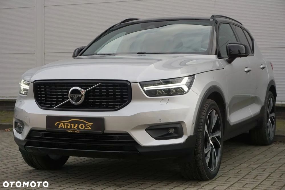 Volvo XC 40 D4 AWD Geartronic R-Design - 23