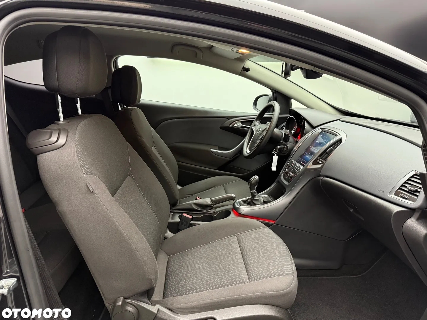 Opel Astra GTC 1.4 Turbo - 19