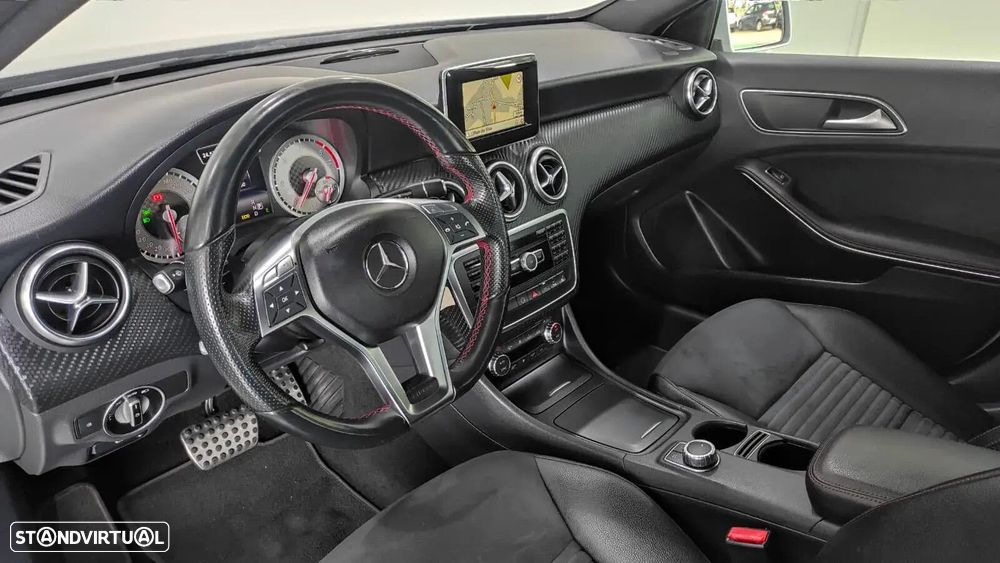 Mercedes-Benz A 200 - 18