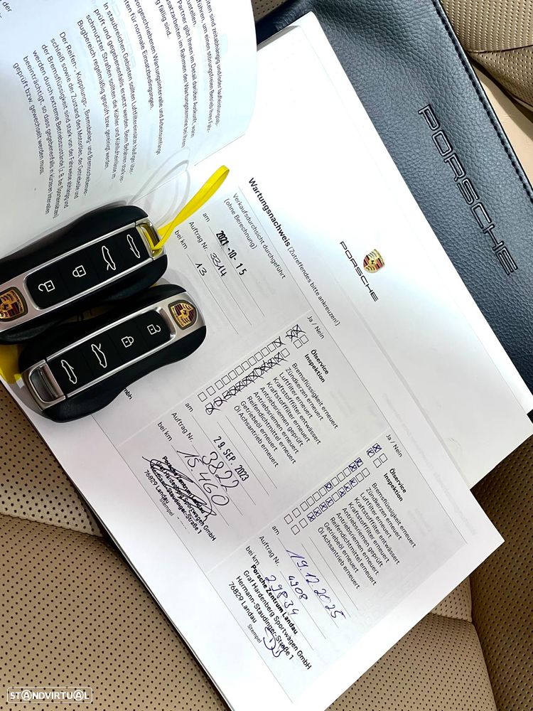 Porsche 911 (992) Carrera S Cabriolet PDK - 29