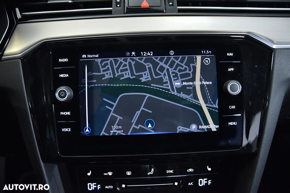 Volkswagen Passat 2.0 TSI 4Motion DSG Highline - 24