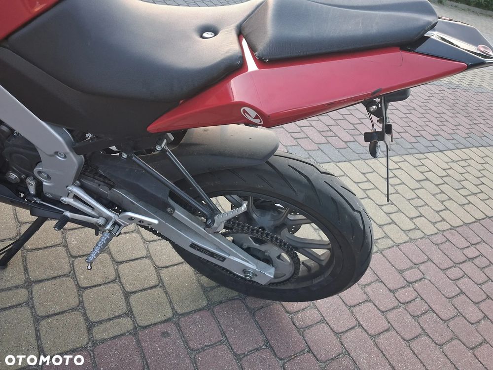 Kawasaki Ninja - 4