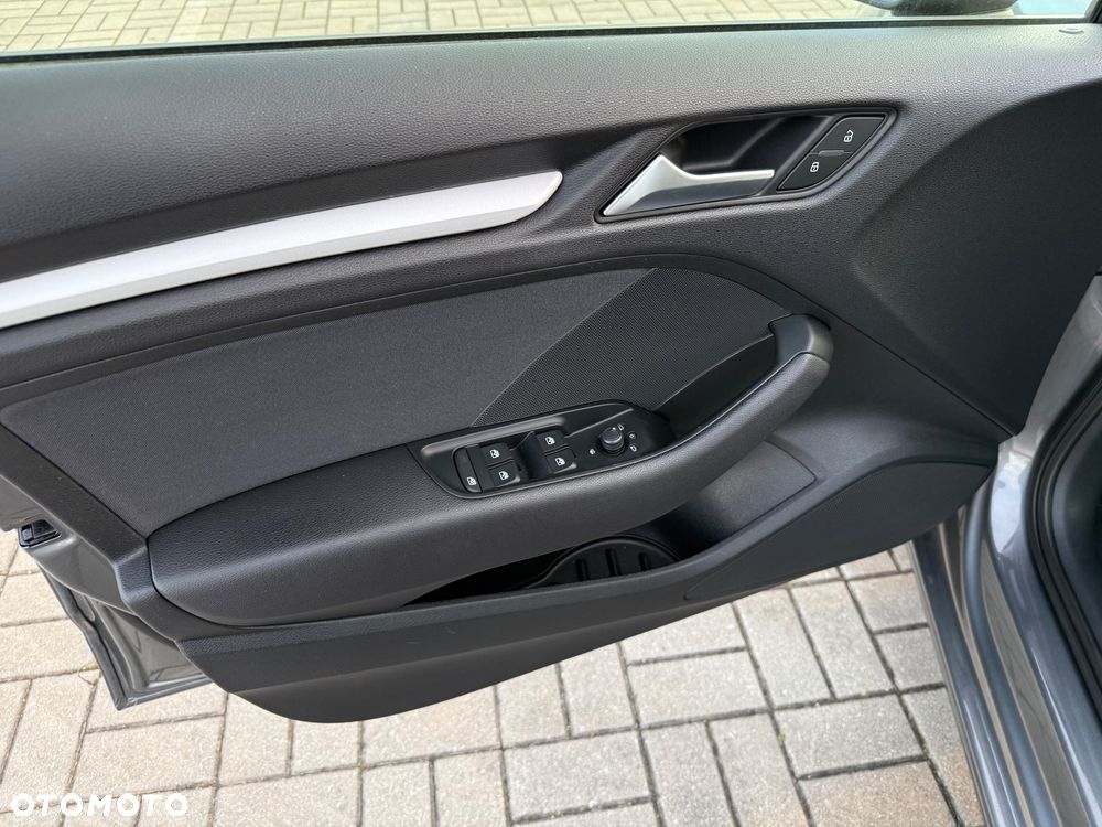 Audi A3 Sportback 30 TFSI - 18