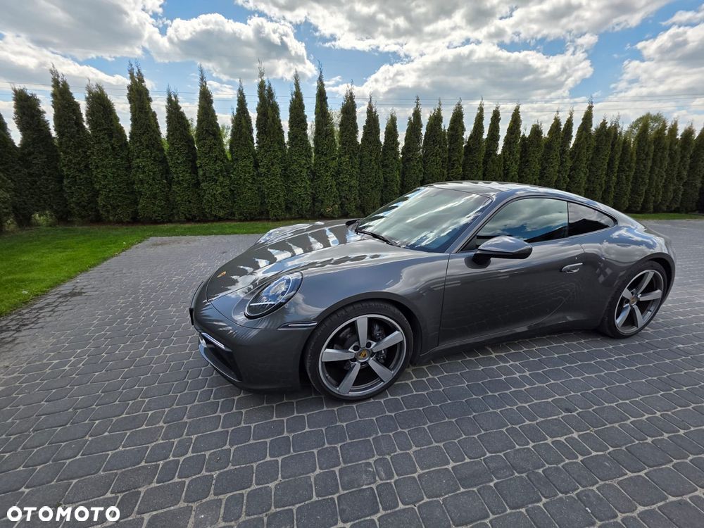 Porsche 911 Carrera 4 PDK - 14