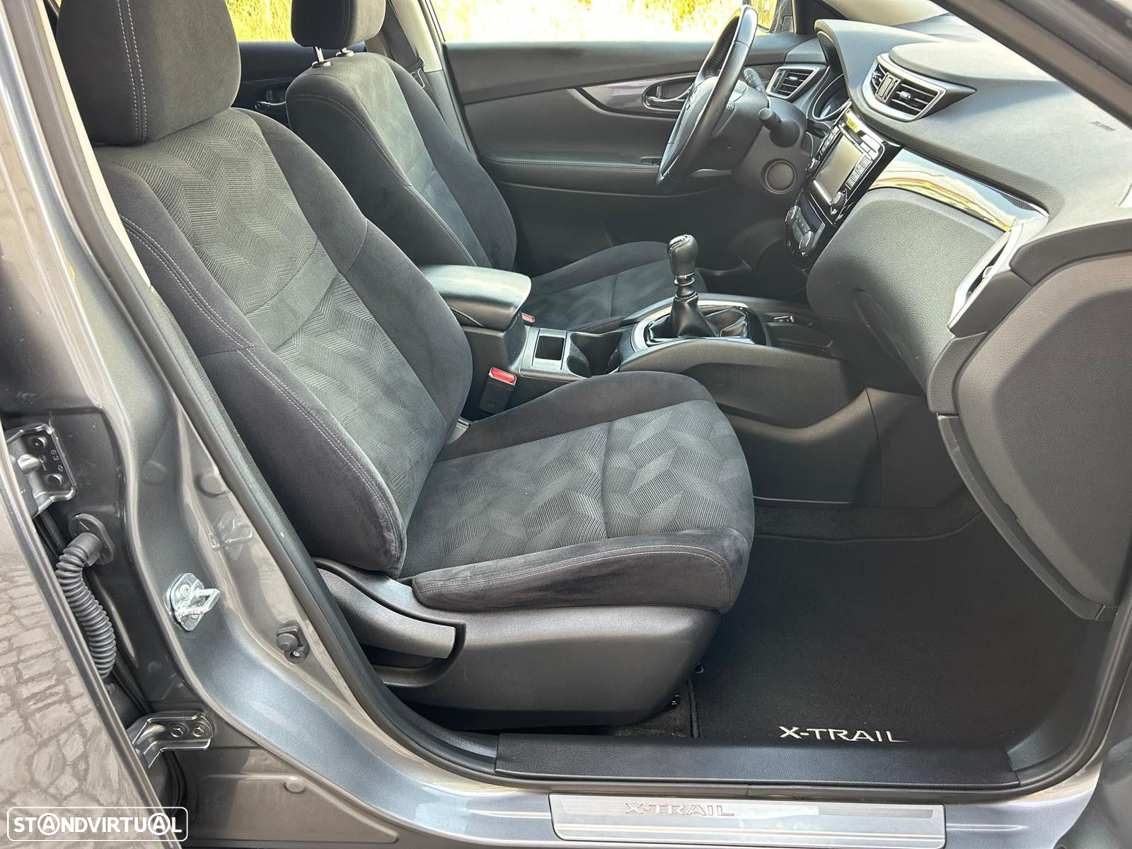 Nissan X-Trail 1.6 dCi N-Connecta - 38