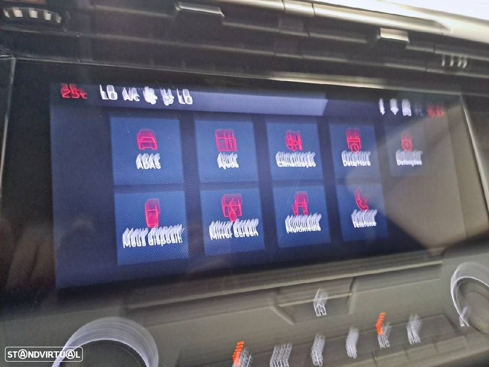 Peugeot 408 1.2 Hybrid Allure e-DCS6 - 21