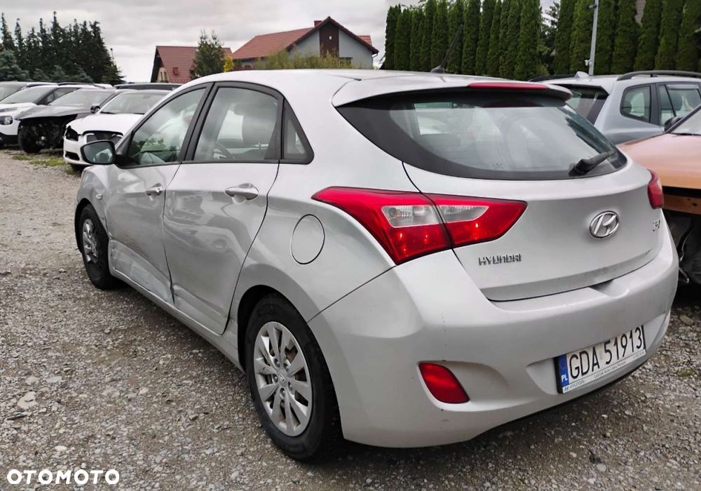 Hyundai i30 1.4 CRDi Classic - 4