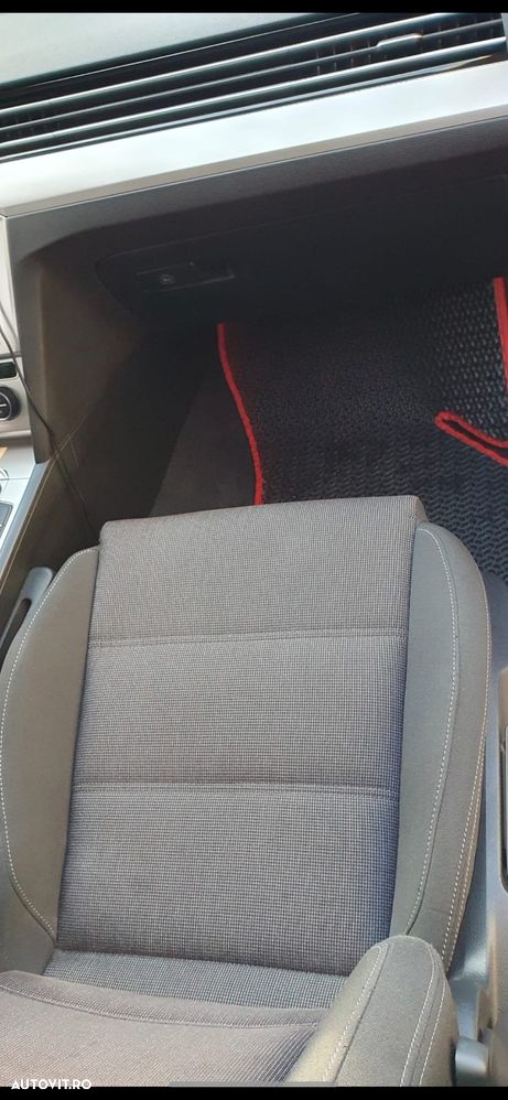 Volkswagen Passat 2.0 TDI SCR DSG BlueMotion Comfortline - 10