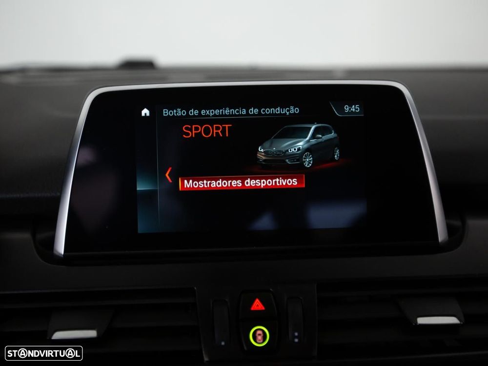 BMW 225xe Active Tourer Advantage - 30