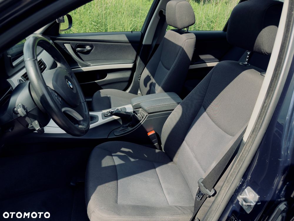 BMW Seria 3 318i Edition Lifestyle - 8