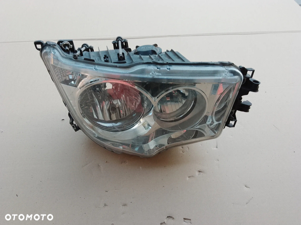 lampa reflektor mercedes actros mp4 a9608202339