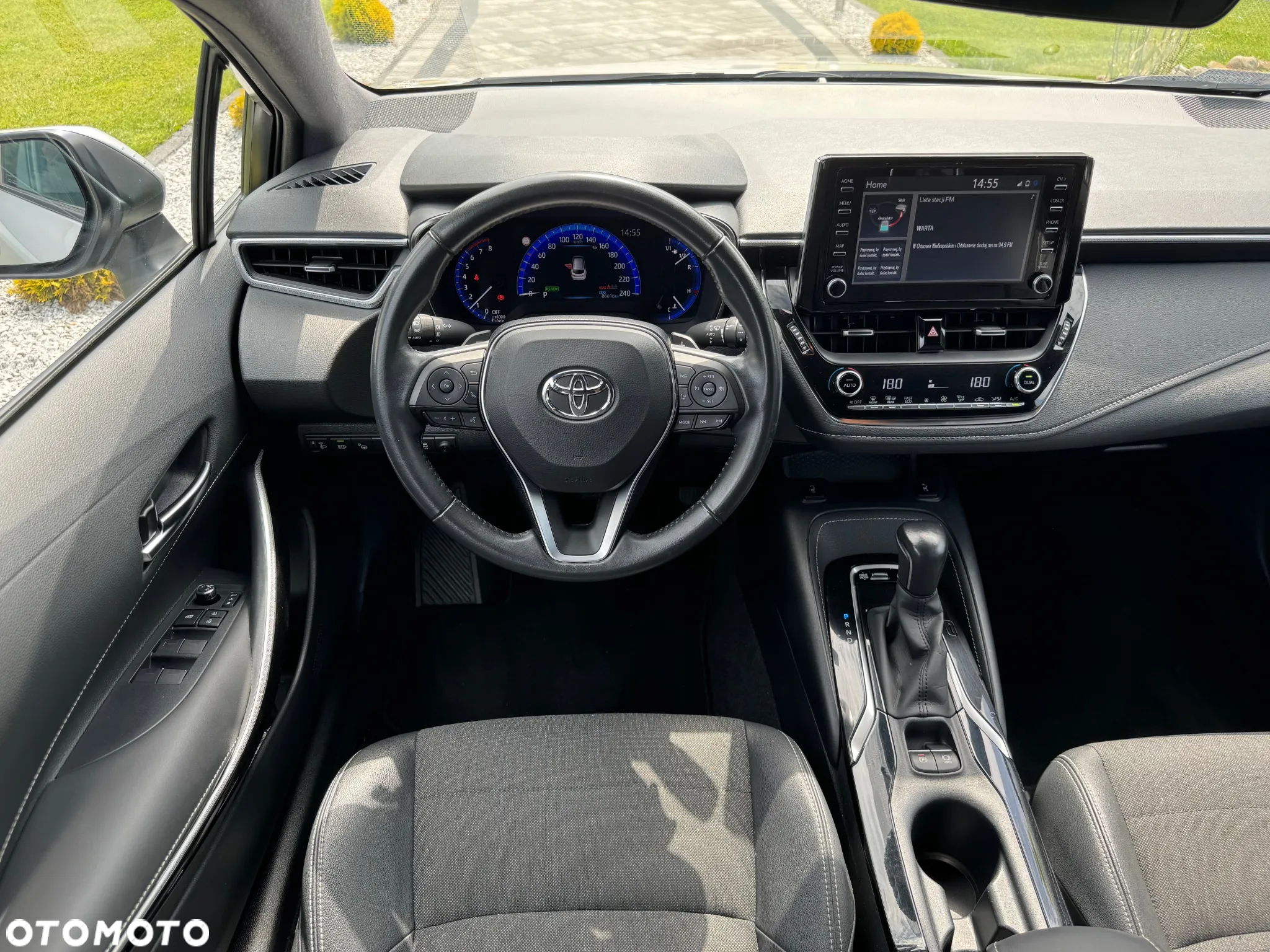 Toyota Corolla 2.0 Hybrid Comfort - 19
