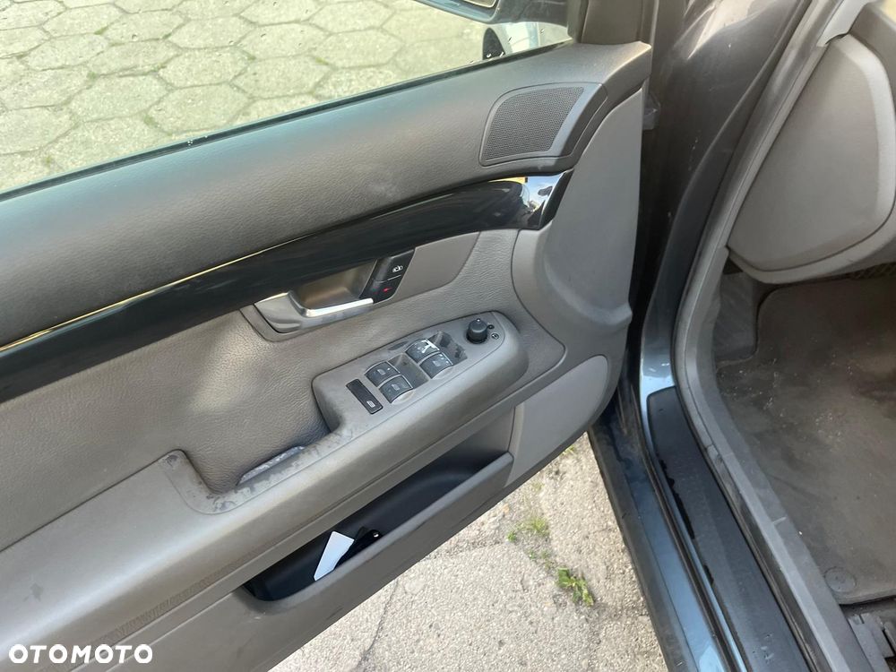 Audi A4 Limousine 2.4 Multitronic - 14