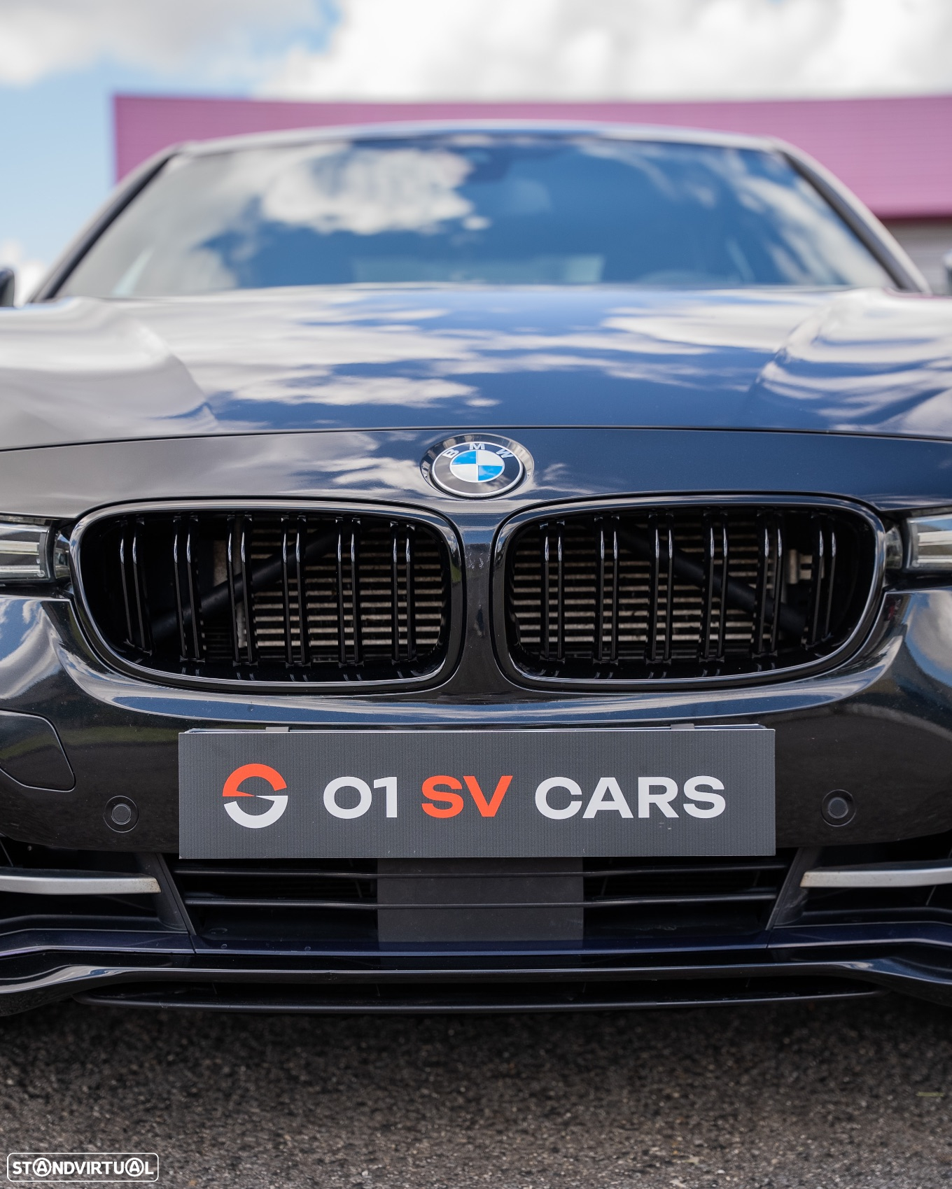 BMW 330 - 4