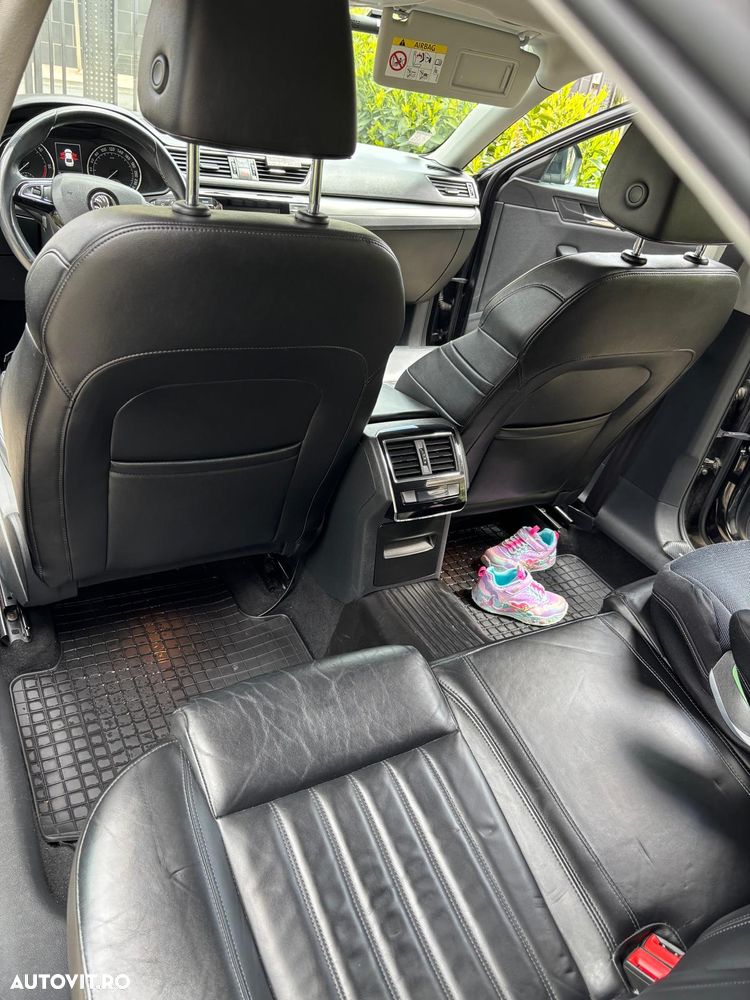 Skoda Superb 1.6 TDI DSG Ambition - 7