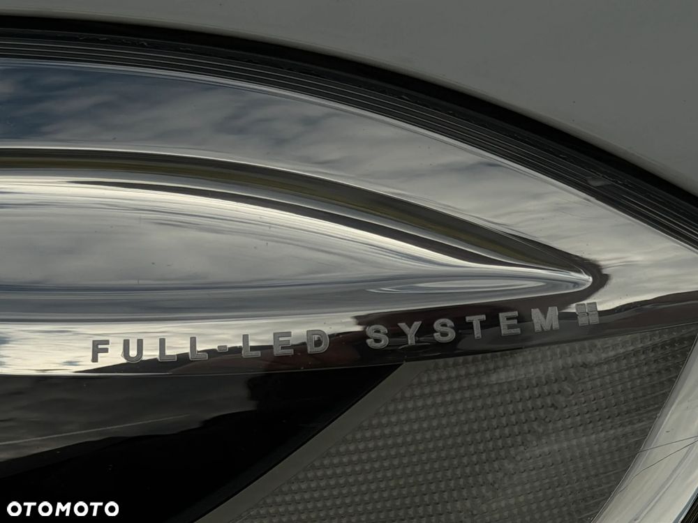 Volvo V40 Cross Country D3 Summum - 33