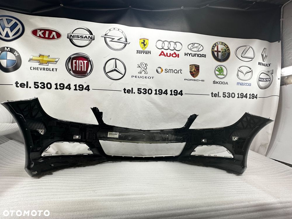 MERCEDES W204 LIFT ZDERZAK PRZEDNI PRZÓD NA 6xPDC, KOLOR SREBRNY, NR AUKCJI NZ53 - 6