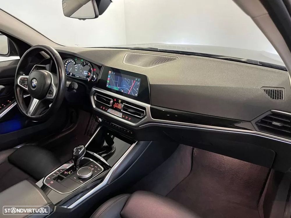 BMW 318 d Pack M Auto - 14