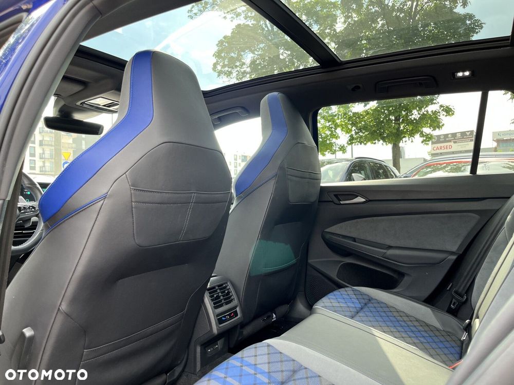 Volkswagen Golf 2.0 TSI 4Motion R DSG - 35