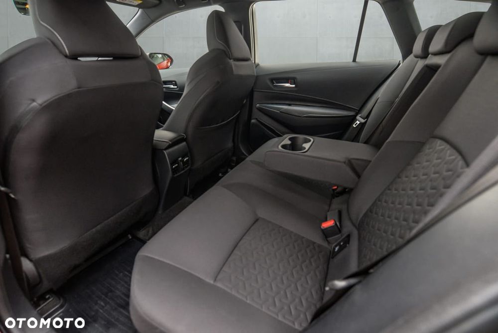 Toyota Corolla 1.8 Hybrid Active - 28
