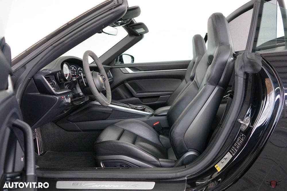 Porsche 911 Carrera 4S PDK - 10