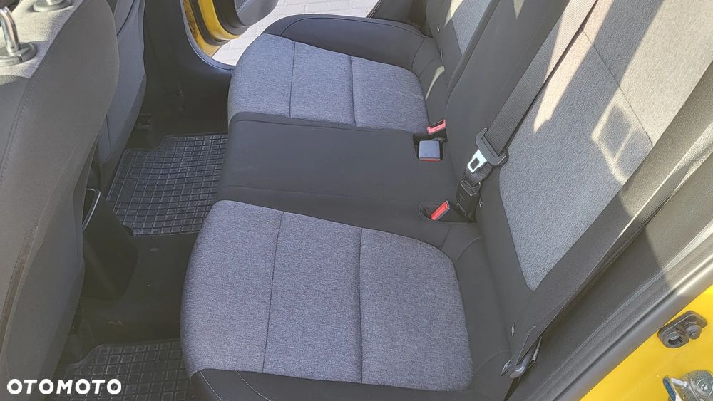 Kia Stonic 1.4 L - 19
