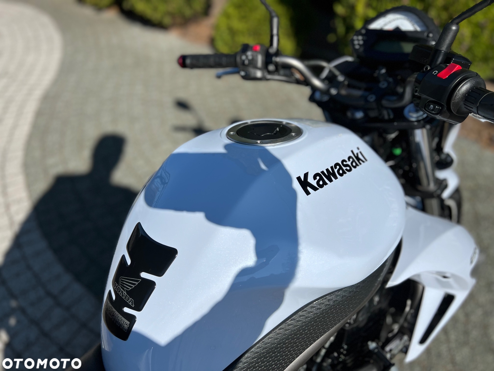 Kawasaki ER - 17