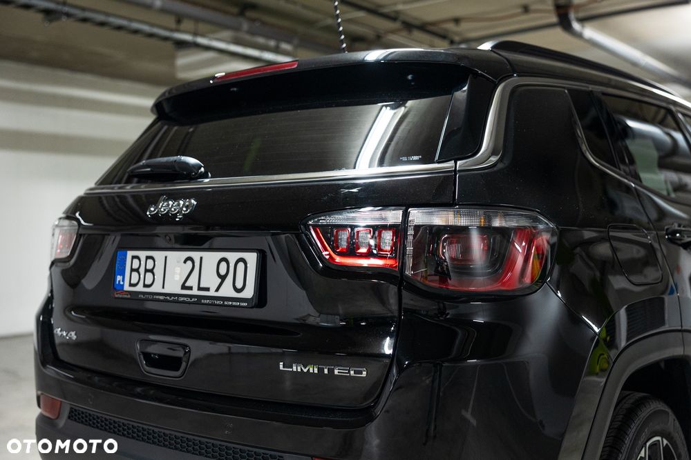 Jeep Compass - 11